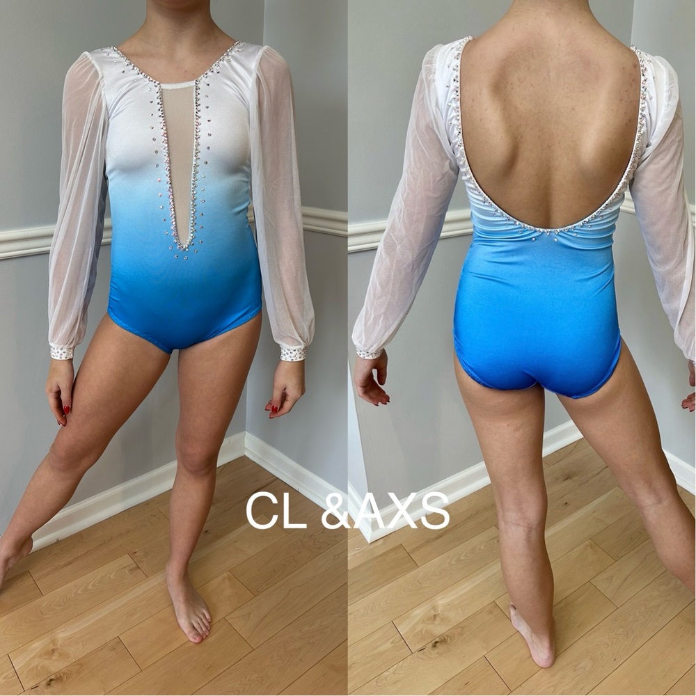 White/blue leotard
